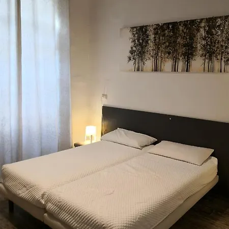 Domuscuneo Barra Di Ferro 2 Tortora * Κούνεο